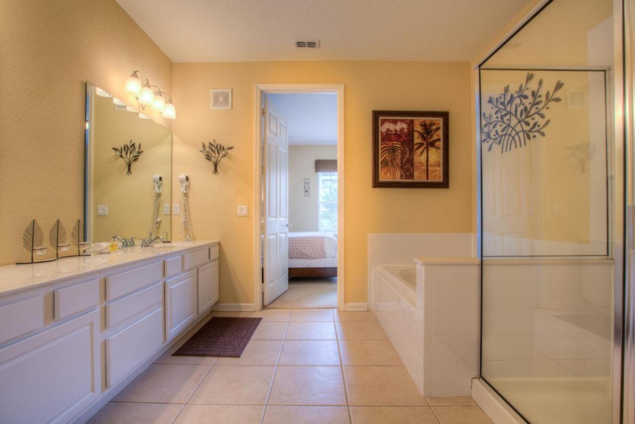 Stylish Condo At Vista Cay Resort Minutes To Wdw Орландо Экстерьер фото