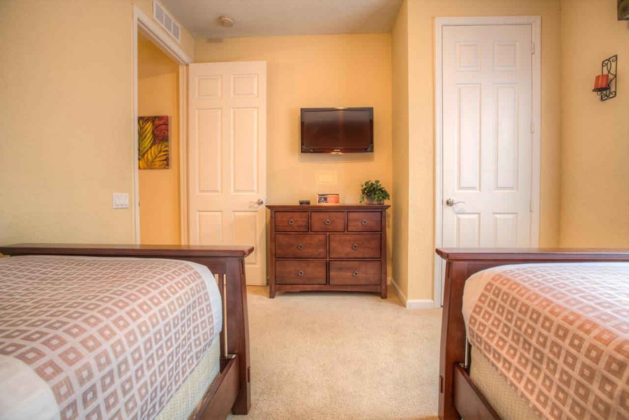 Stylish Condo At Vista Cay Resort Minutes To Wdw Орландо Экстерьер фото