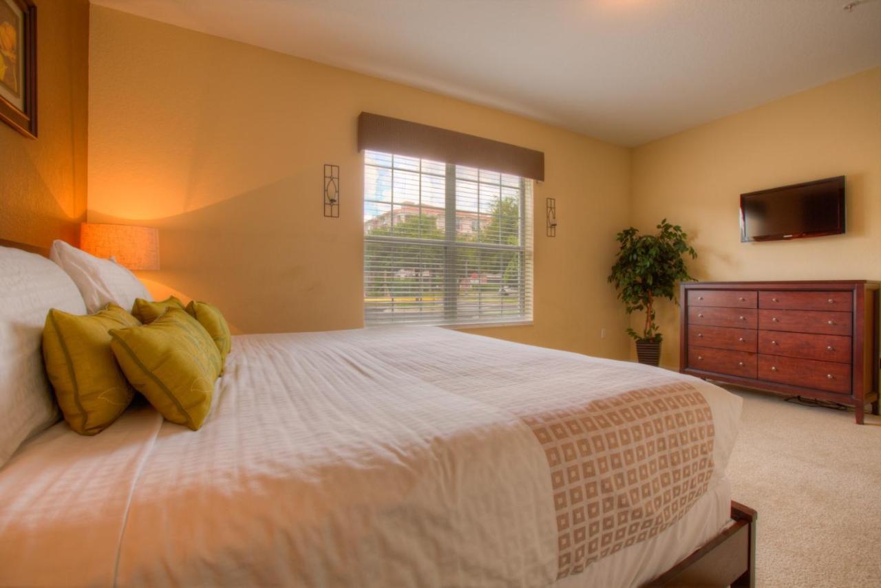 Stylish Condo At Vista Cay Resort Minutes To Wdw Орландо Экстерьер фото