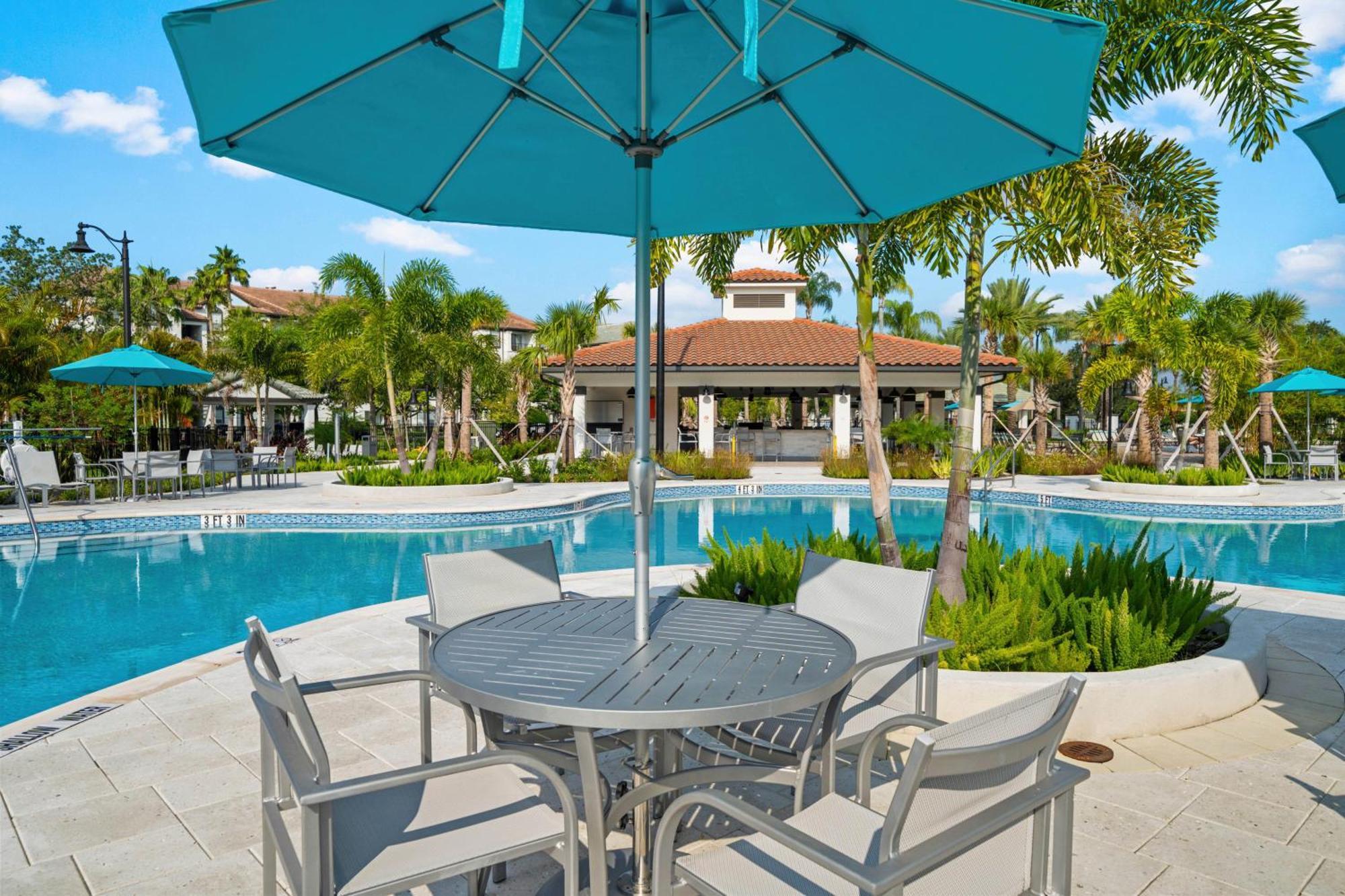 Stylish Condo At Vista Cay Resort Minutes To Wdw Орландо Экстерьер фото